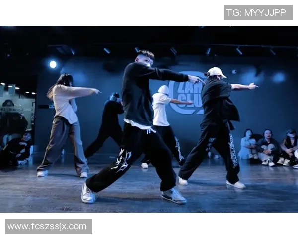 重庆街舞队凭借创新战术在全国街舞战术排名中创下新高引发热议